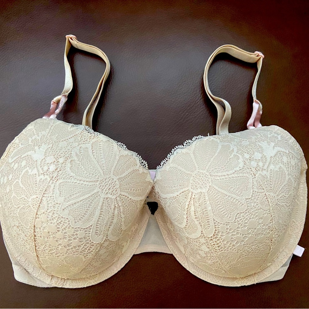 Victoria Secret Lace Bra